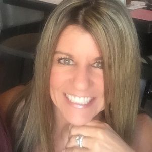 Meet your Posher, Julie